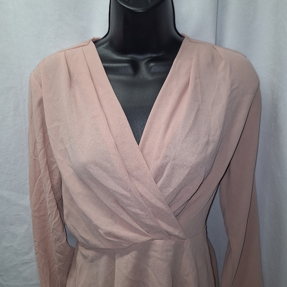 Fashion nova medium blouse - Picture 3 of 5